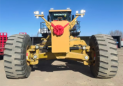 Motoniveladora PY760T